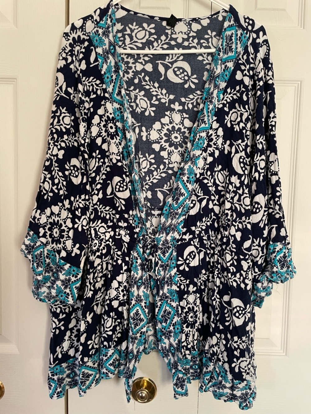 Lane Bryant Navy and White Floral Kimono/Swim Suit Cover
